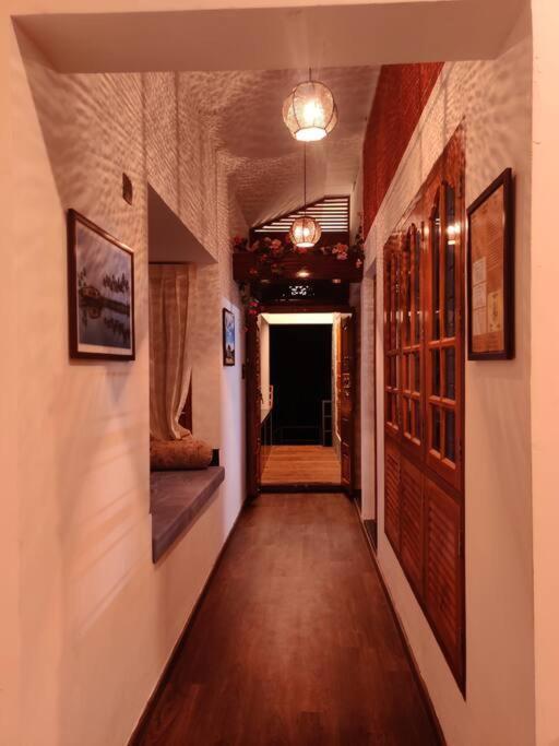 Anandam Stays - Premium 3Bhk Plush Homestay, Vaikom Near Kumarakom Ngoại thất bức ảnh